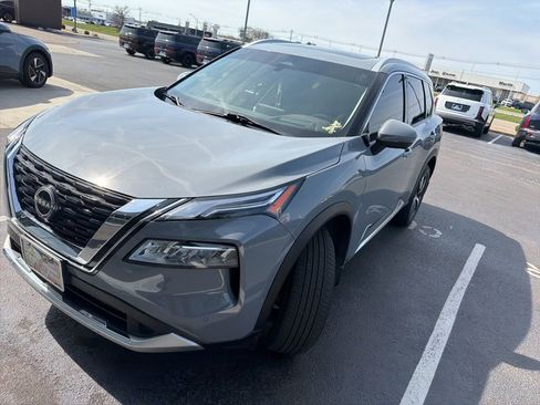 Used 2023 Nissan Rogue Platinum w/ Platinum Premium Package image 1