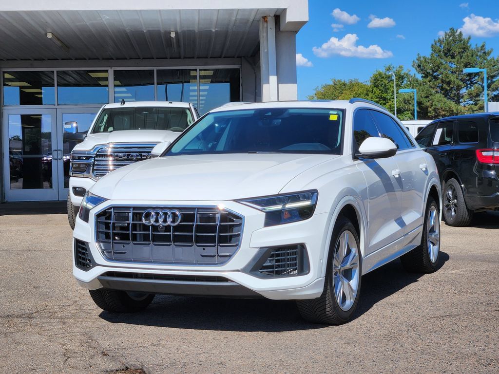 Used 2022 Audi Q8 Premium Plus AWD/4WD image 4