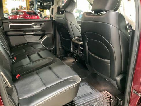 Used 2022 RAM 1500 Laramie AWD/4WD image 20