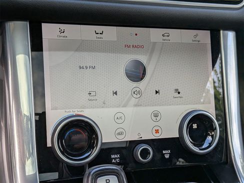 Used 2022 Land Rover Range Rover Sport HSE Silver Edition image 25