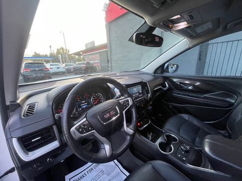 Used 2018 GMC Terrain SLT w/ Preferred Package image 9