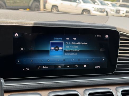Used 2020 Mercedes-Benz GLS 450 4MATIC image 26
