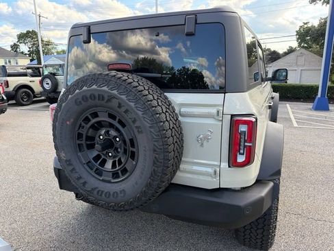 New 2026 Ford Bronco Outer Banks w/ Sasquatch Package AWD/4WD image 4