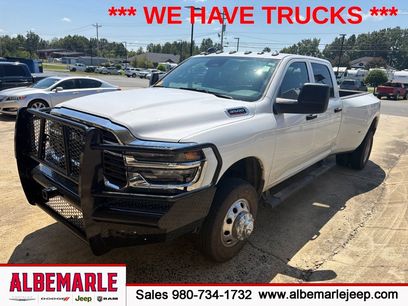 Used 2025 RAM 3500 Tradesman w/ Chrome Appearance Group
