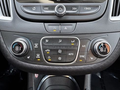 Certified 2024 Chevrolet Malibu LT image 10