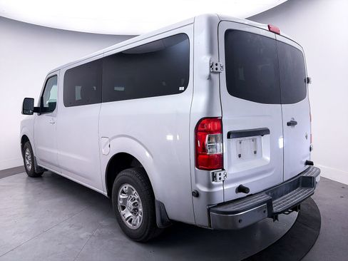 Used 2014 Nissan NV 3500 SL w/ Technology Package RWD image 7