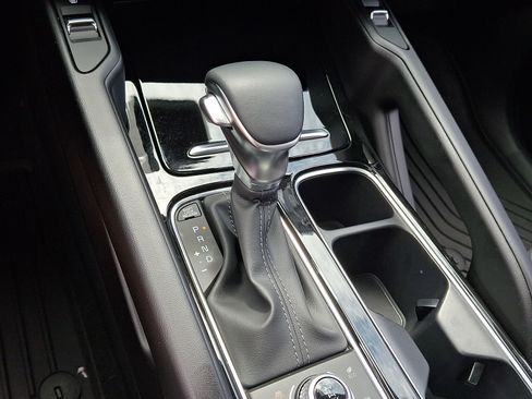 Used 2025 Kia Telluride S AWD/4WD image 22