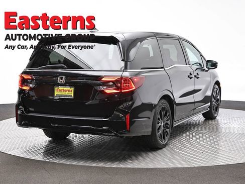 Used 2025 Honda Odyssey Sport-L image 5