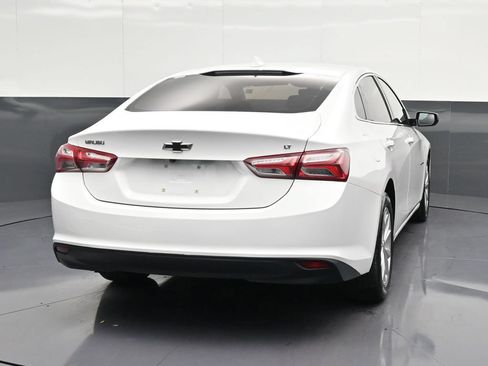 Used 2020 Chevrolet Malibu LT FWD image 2