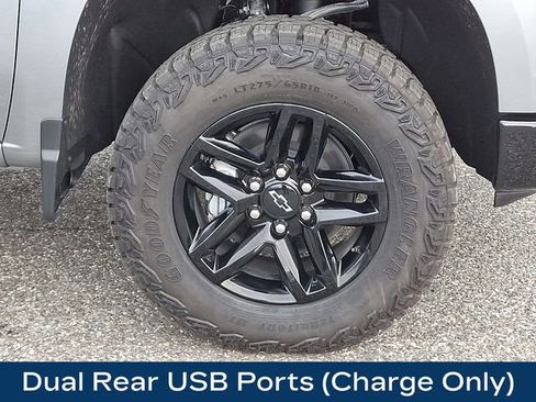 Used 2025 Chevrolet Silverado 1500 Custom Trail Boss image 11