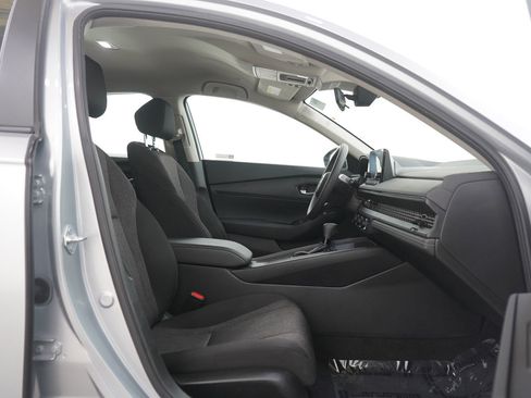 Used 2024 Honda Accord LX image 11