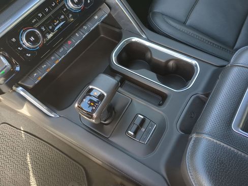 Used 2022 GMC Sierra 1500 Denali image 20