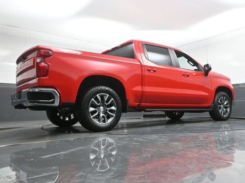 Used 2023 Chevrolet Silverado 1500 LT AWD/4WD image 33