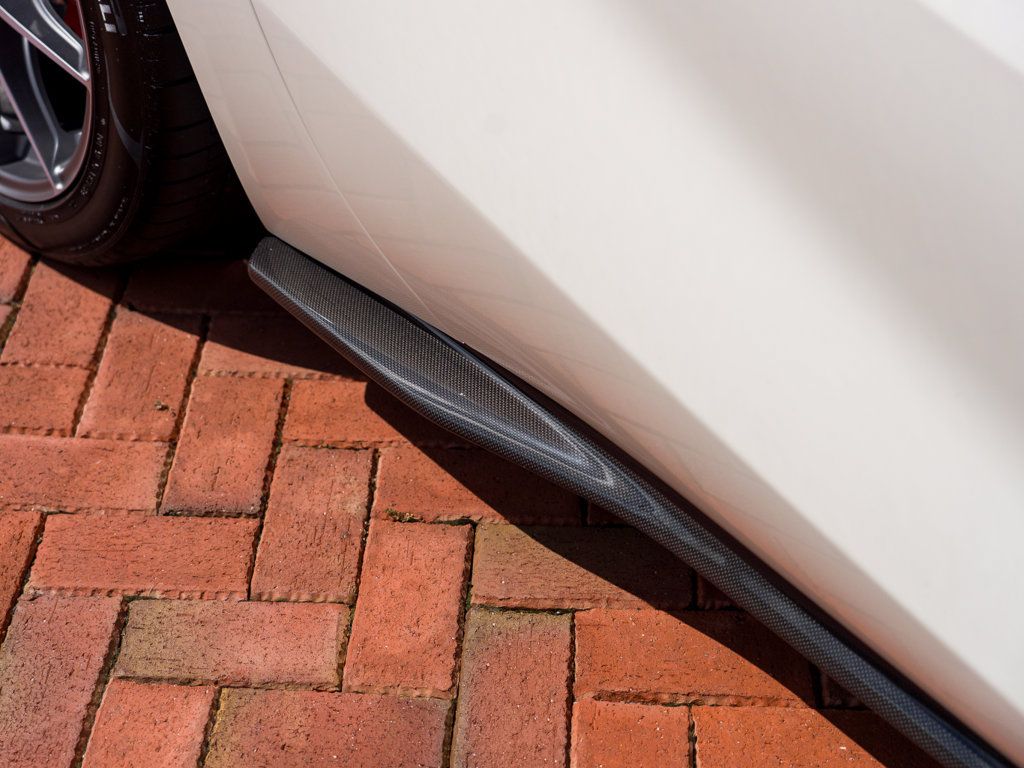 Used 2019 Ferrari 812 Superfast RWD image 34