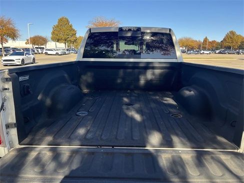 Used 2016 RAM 2500 Limited image 32