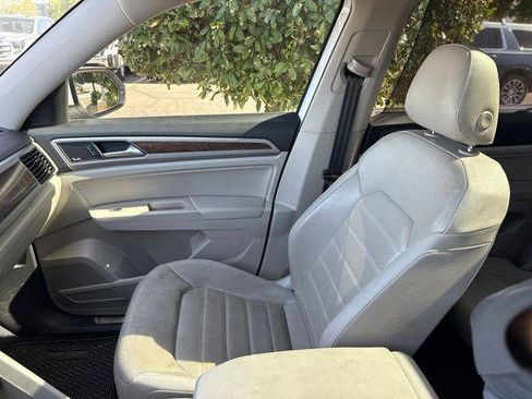 Used 2019 Volkswagen Atlas SEL Premium AWD/4WD image 13