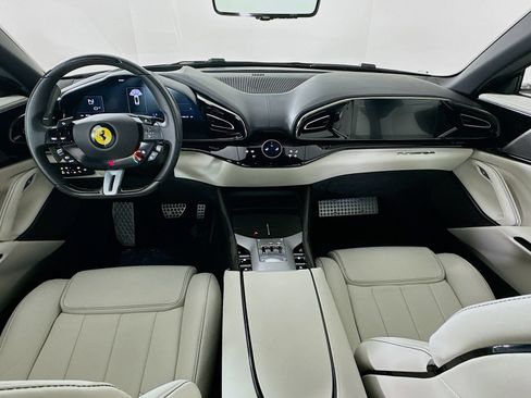 Used 2025 Ferrari Purosangue AWD/4WD image 29
