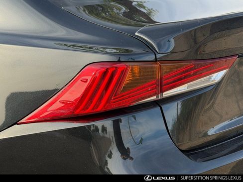 Used 2017 Lexus IS 300 300 w/ Navigation System Package image 9