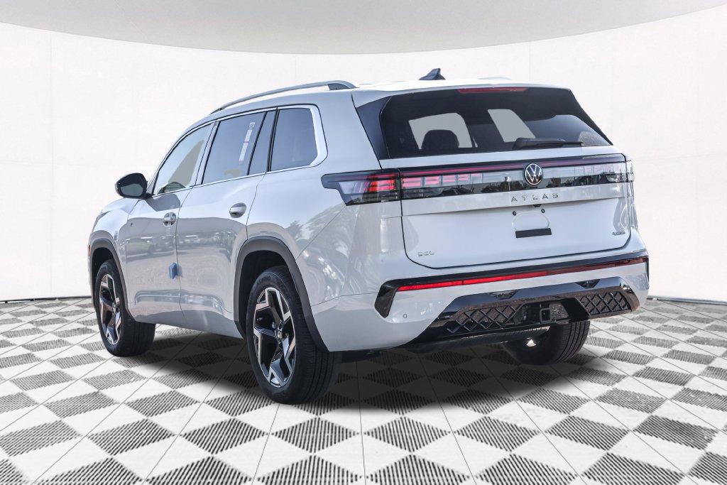 New 2027 Volkswagen Atlas SEL R-Line AWD/4WD image 19