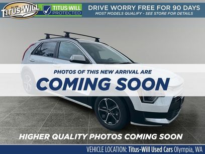 Used 2023 Kia Niro EX