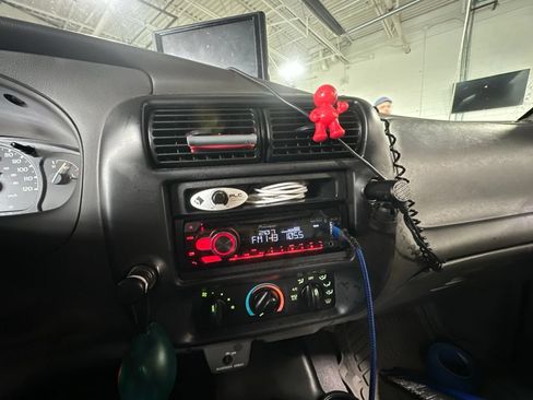 Used 2002 Ford Ranger XLT RWD image 6
