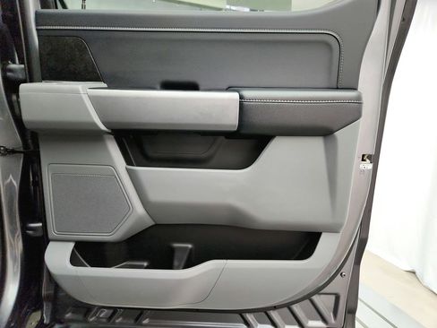 Used 2022 Ford F150 XLT w/ Equipment Group 302A High image 32