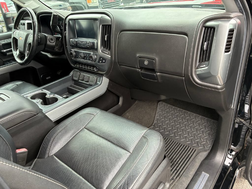 Used 2017 Chevrolet Silverado 2500 LTZ w/ Duramax Plus Package AWD/4WD image 16