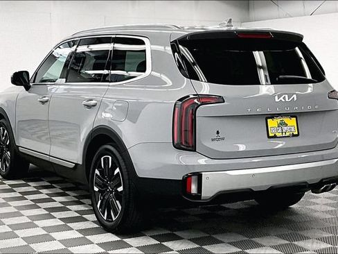 Used 2024 Kia Telluride SX X-Line AWD/4WD image 2
