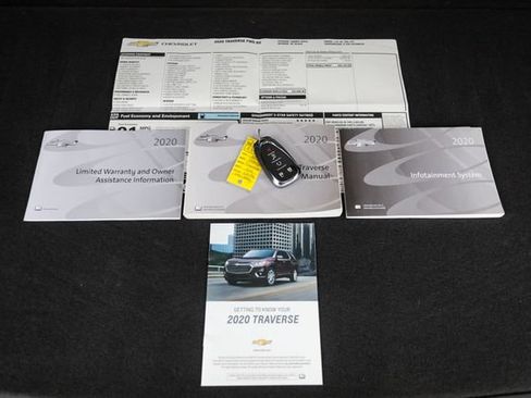 Used 2020 Chevrolet Traverse RS FWD image 91