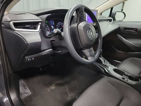 Used 2024 Toyota Corolla LE FWD image 16