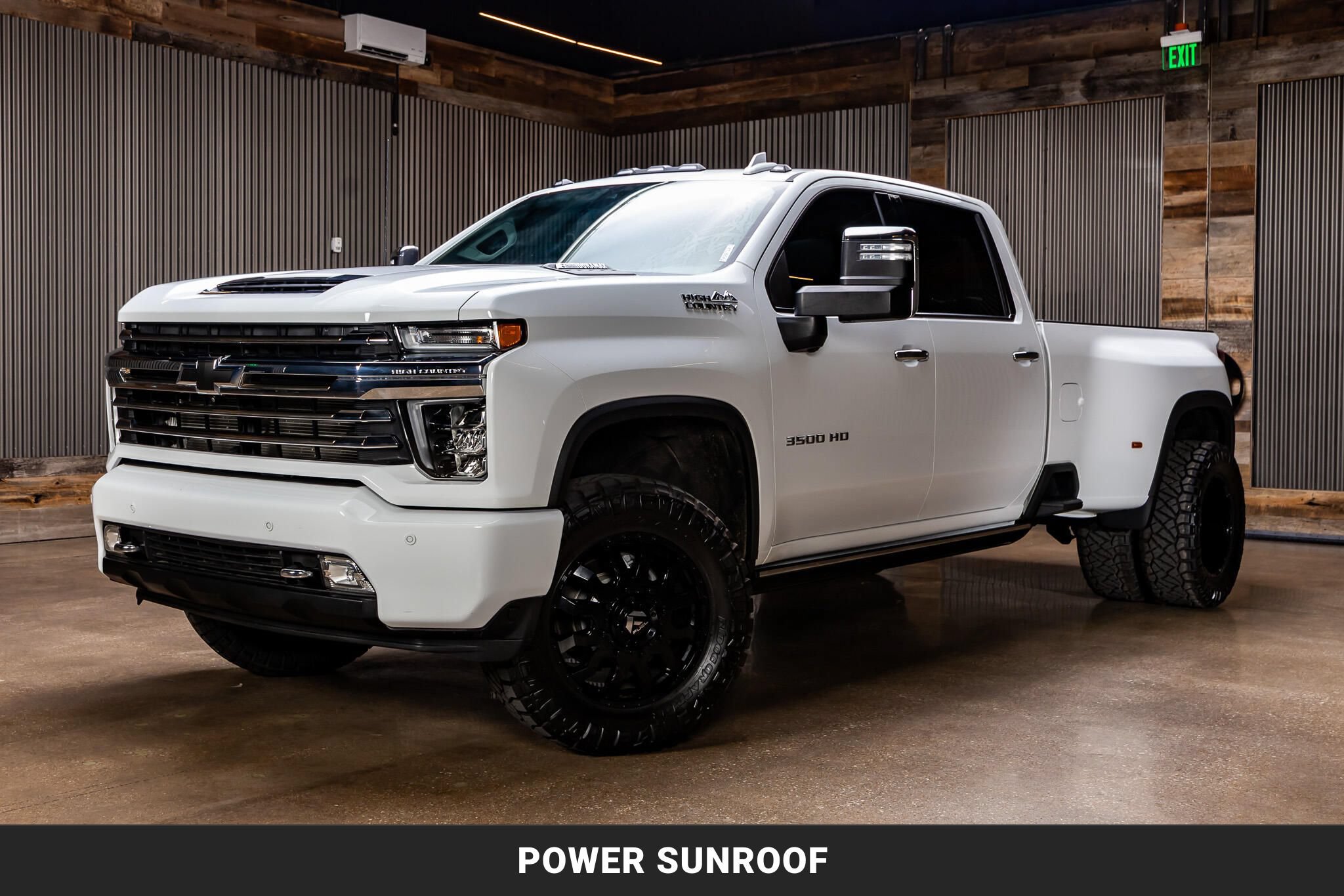 Used 2022 Chevrolet Silverado 3500 High Country w/ Safety Package II AWD/4WD image 5