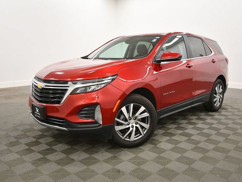 Used 2024 Chevrolet Equinox LT AWD/4WD image 2