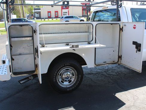 Used 2013 Ford F250 XL w/ PWR Equipment Group image 36