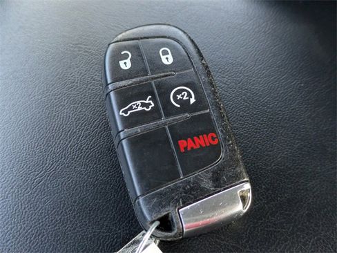 Used 2023 Dodge Charger SXT image 31