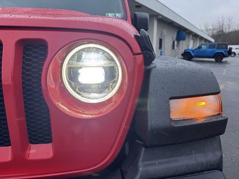 Used 2021 Jeep Wrangler Unlimited Sport image 8