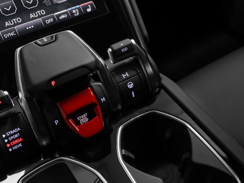 Used 2024 Lamborghini Urus S AWD/4WD image 54