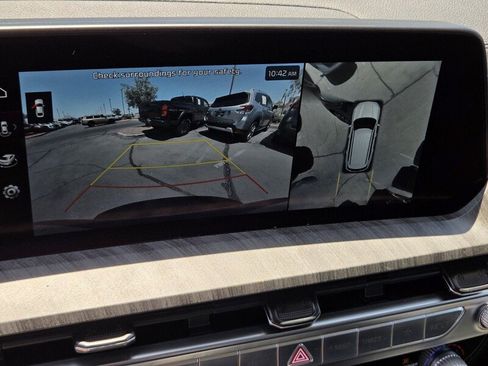 Certified 2025 Kia Telluride SX FWD image 23