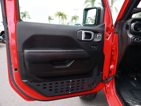 Used 2022 Jeep Wrangler Unlimited Rubicon w/ Xtreme Recon 35" Tire Package AWD/4WD image 20