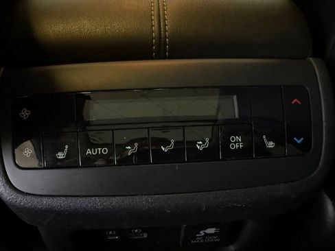 Used 2023 Nissan Pathfinder Platinum w/ Lighting Package (N93) image 43