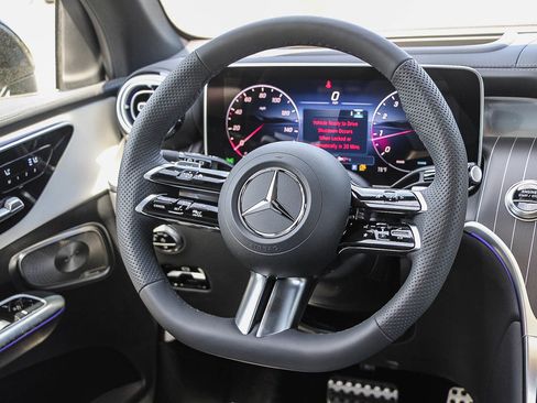 New 2026 Mercedes-Benz GLC 300 GLC 300 image 15
