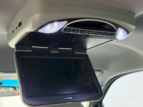 Used 2014 Ford F150 XLT w/ Equipment Group 302A Luxury image 17