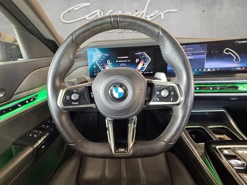 Used 2025 BMW 740i RWD image 21