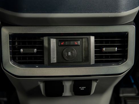 Used 2024 Ford F250 Limited w/ FX4 Off-Road Package AWD/4WD image 45