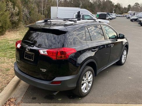 Used 2013 Toyota RAV4 Limited image 31