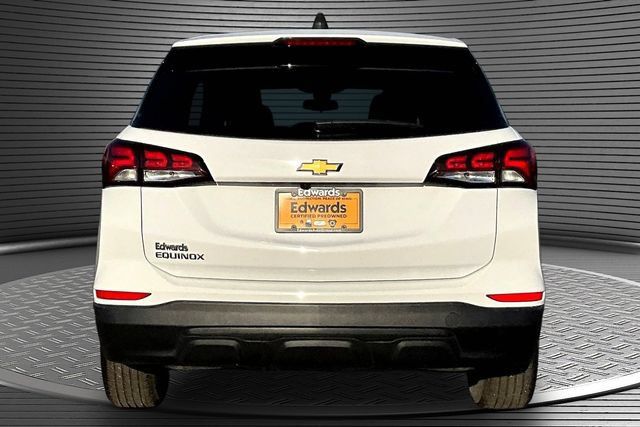 Used 2024 Chevrolet Equinox LS w/ LS Convenience Package FWD image 5