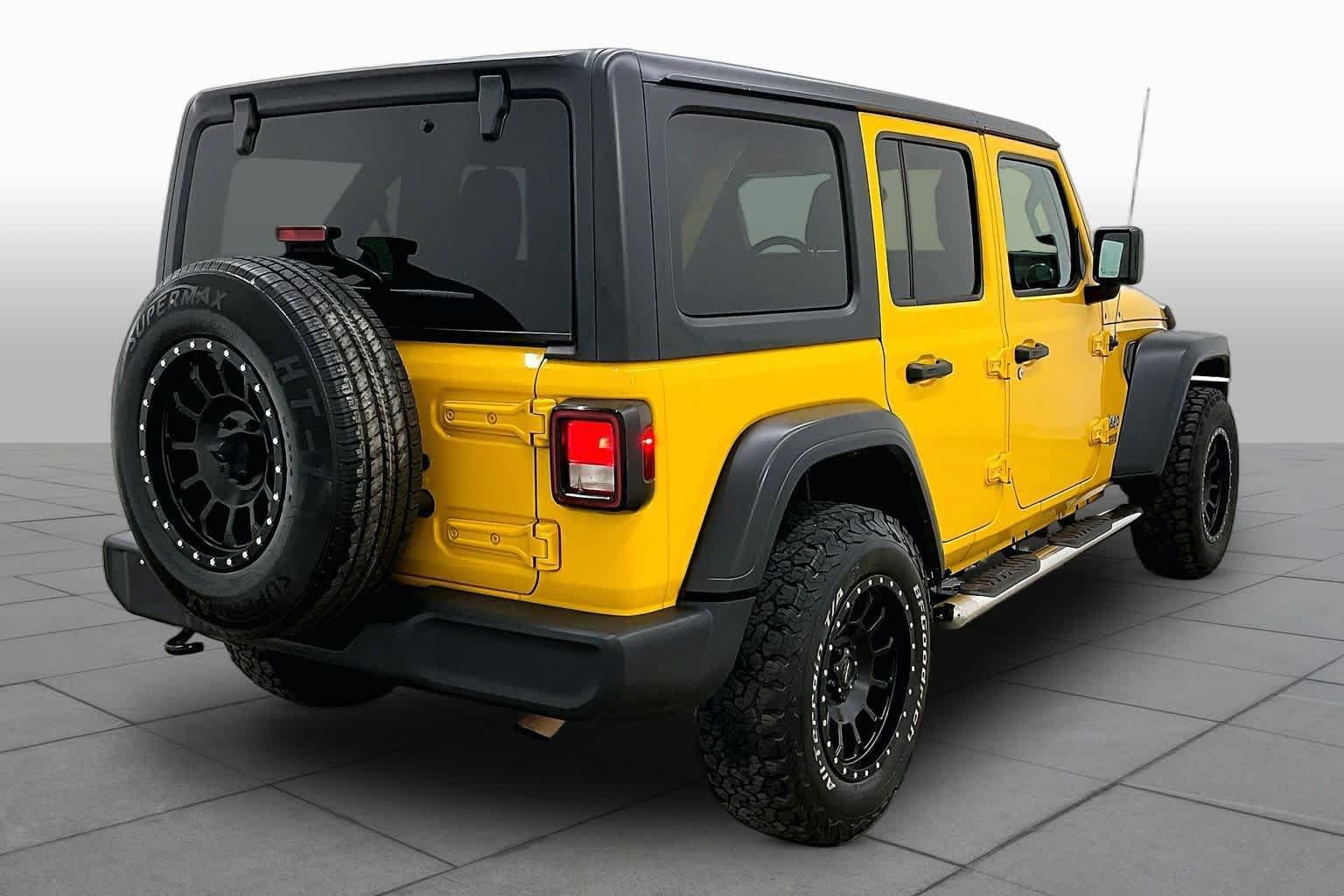 Used 2020 Jeep Wrangler Unlimited Sport S AWD/4WD image 13