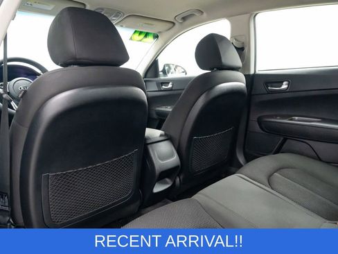 Used 2020 Kia Optima LX image 27