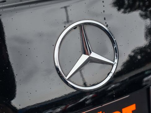 Used 2022 Mercedes-Benz C 300 Sedan image 26