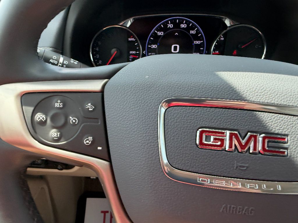 Used 2024 GMC Terrain Denali w/ Denali Premium Package AWD/4WD image 46