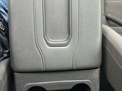 Used 2021 GMC Sierra 1500 Elevation image 15